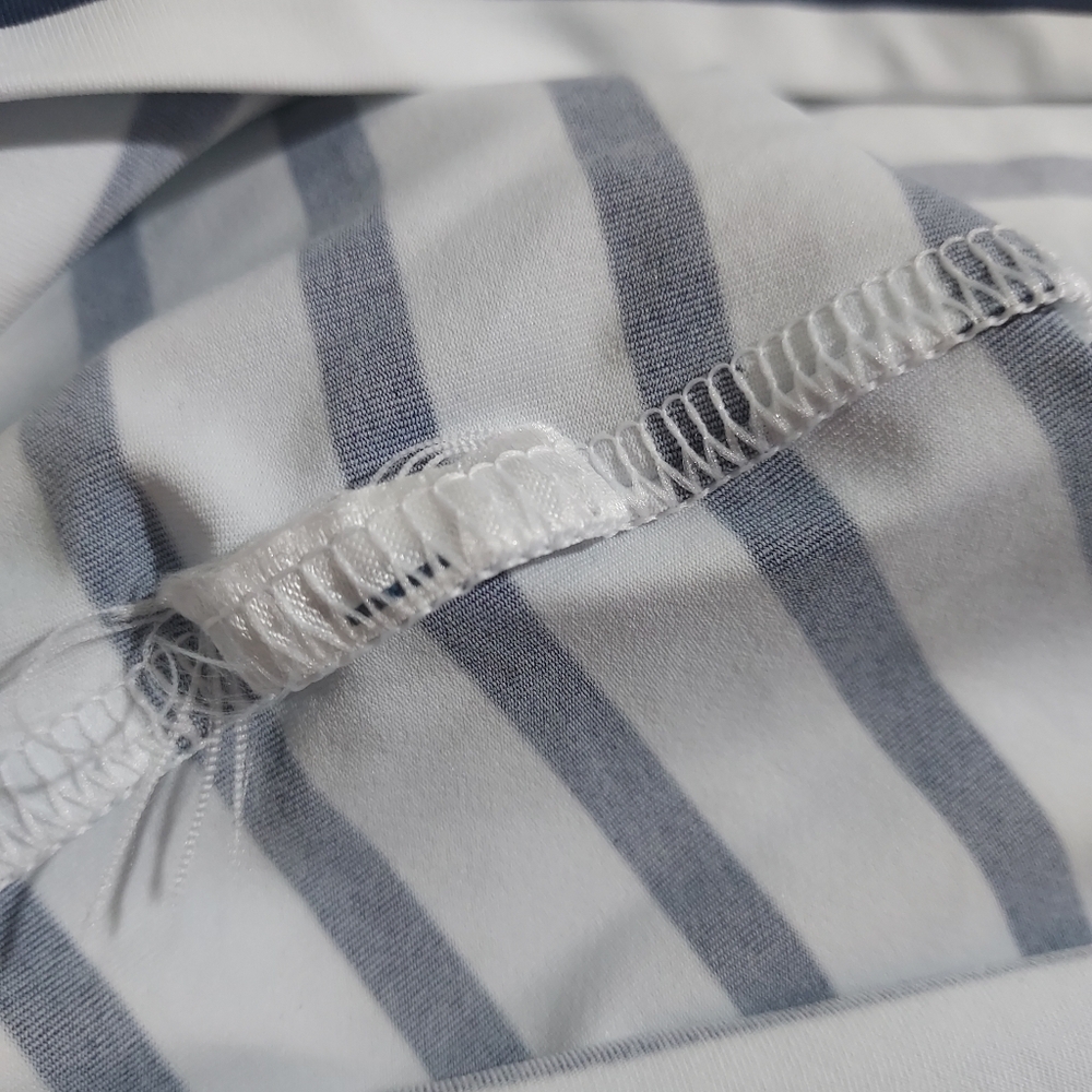 Lands End Navy White Stripe Long Sleeve Rashguard Swim Top M 10-12 - Picture 7 of 8